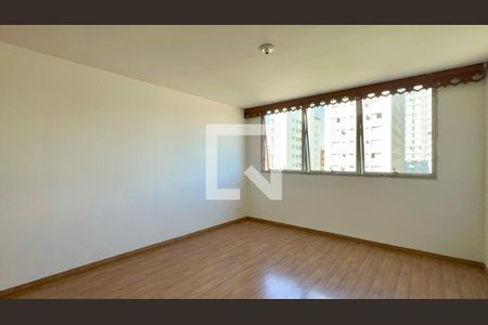 Sala de apartamento à venda com 3 quartos, 120m² em Pinheiros, São Paulo