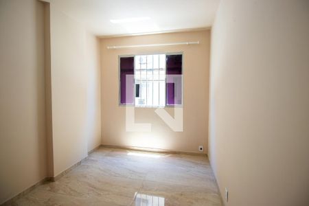 Quarto 2 de apartamento para alugar com 2 quartos, 61m² em Irajá, Rio de Janeiro