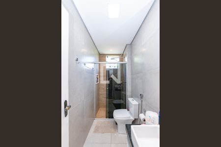 Banheiro de apartamento à venda com 3 quartos, 68m² em Madre Gertrudes, Belo Horizonte