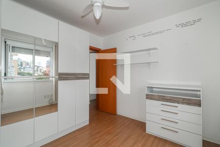 Quarto de apartamento para alugar com 2 quartos, 56m² em Auxiliadora, Porto Alegre