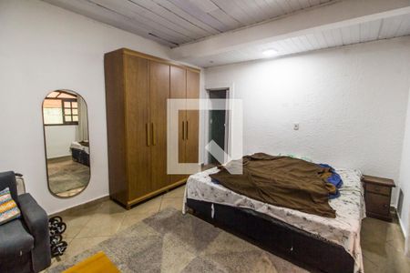 Suíte de casa para alugar com 1 quarto, 100m² em Chácara Adriana Aparecida, Carapicuíba