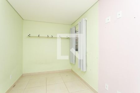 Quarto de casa para alugar com 2 quartos, 65m² em Itaquera, São Paulo