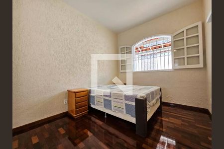 Quarto de casa à venda com 3 quartos, 140m² em Santa Branca, Belo Horizonte