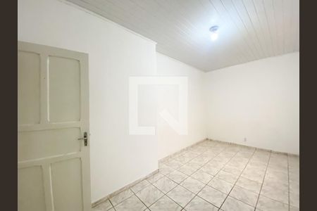 Casa à venda com 5 quartos, 230m² em Vila Prudente, São Paulo