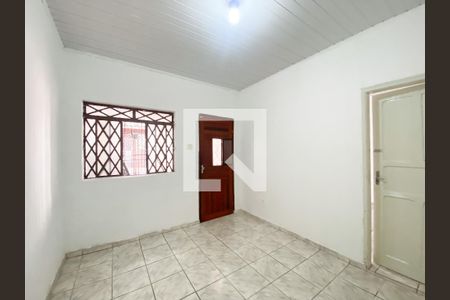Casa à venda com 5 quartos, 230m² em Vila Prudente, São Paulo