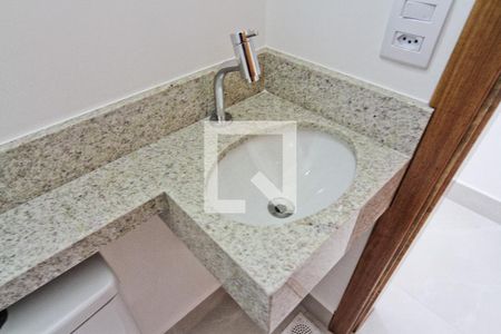 Lavabo de casa à venda com 3 quartos, 145m² em Parque Maria Domitila, São Paulo