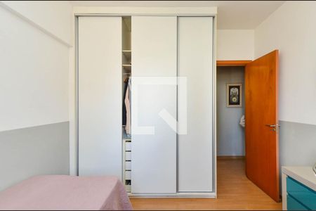Quarto 1 de apartamento à venda com 3 quartos, 90m² em Santo Antônio, Belo Horizonte