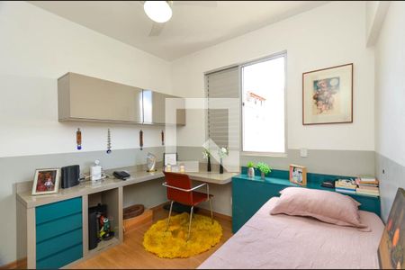Quarto 1 de apartamento à venda com 3 quartos, 90m² em Santo Antônio, Belo Horizonte