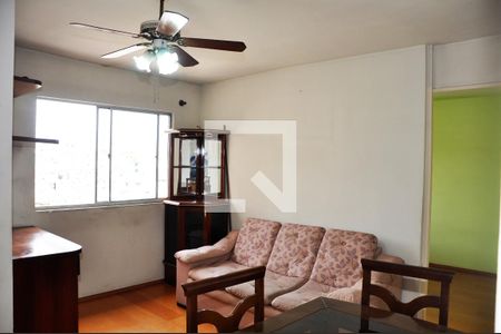 Detalhe - Sala e Sala de Jantar de apartamento para alugar com 2 quartos, 93m² em Vila Iorio, São Paulo