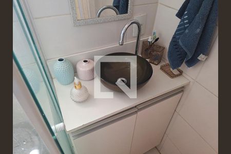 Banheiro de apartamento à venda com 2 quartos, 52m² em Vila Bela Vista (zona Norte), São Paulo