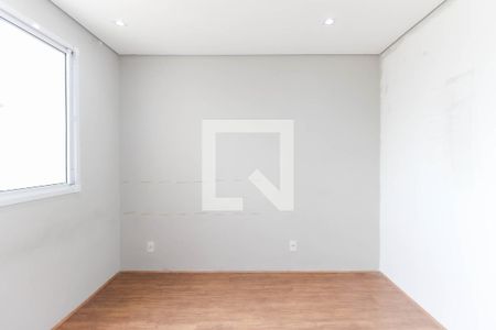 Quarto 1 de apartamento para alugar com 2 quartos, 48m² em Vila Carmosina, São Paulo