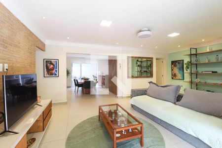 Casa de Condomínio à venda com 3 quartos, 350m² em Jardim Leonor Mendes de Barros, São Paulo