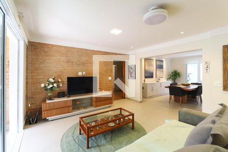 Casa de Condomínio à venda com 3 quartos, 350m² em Jardim Leonor Mendes de Barros, São Paulo