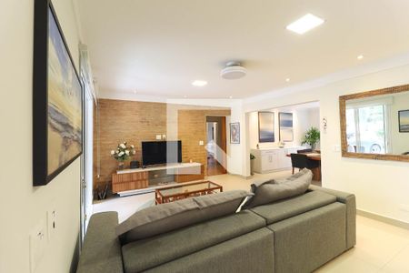 Casa de Condomínio à venda com 3 quartos, 350m² em Jardim Leonor Mendes de Barros, São Paulo