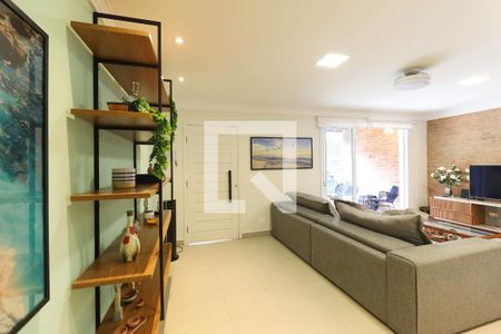 Casa de Condomínio à venda com 3 quartos, 350m² em Jardim Leonor Mendes de Barros, São Paulo