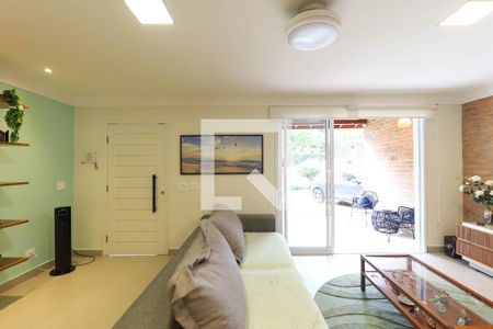 Casa de Condomínio à venda com 3 quartos, 350m² em Jardim Leonor Mendes de Barros, São Paulo