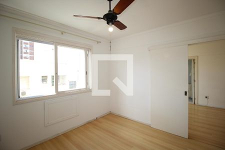 Suíte 1 de apartamento para alugar com 1 quarto, 50m² em Protásio Alves, Porto Alegre