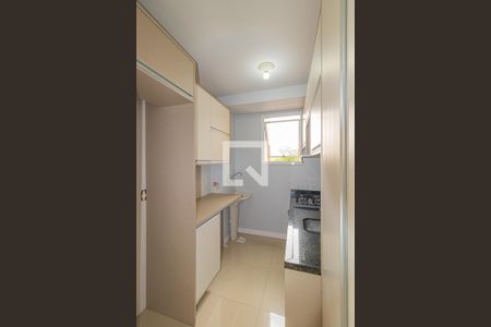 Cozinha e Área de Serviço de apartamento para alugar com 2 quartos, 48m² em Olaria, Canoas