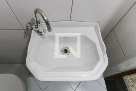 Lavabo de casa à venda com 3 quartos, 100m² em Vila Francos, São Paulo