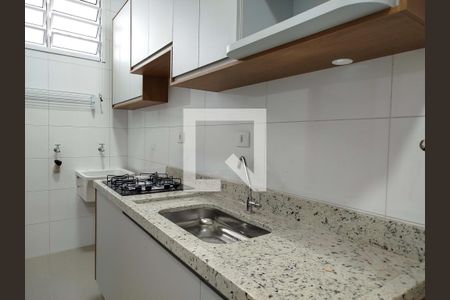 Cozinha de kitnet/studio para alugar com 1 quarto, 20m² em Vila Alpina, São Paulo