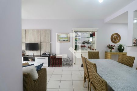 Sala de apartamento para alugar com 3 quartos, 120m² em Vila Luis Antonio, Guarujá