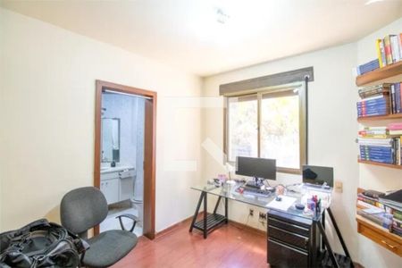 Quarto de apartamento à venda com 4 quartos, 170m² em Indianópolis, São Paulo