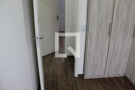Quarto 1 de casa de condomínio para alugar com 2 quartos, 52m² em Centreville, Cotia