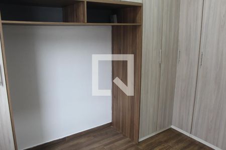 Quarto 2 de casa de condomínio para alugar com 2 quartos, 52m² em Centreville, Cotia