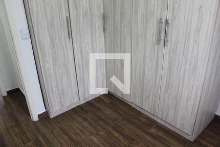 Quarto 1 de casa de condomínio para alugar com 2 quartos, 52m² em Centreville, Cotia