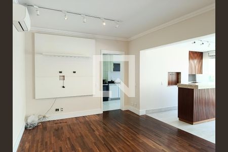 Sala de apartamento à venda com 3 quartos, 121m² em Pinheiros, São Paulo