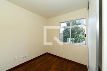 QUARTO1 de apartamento para alugar com 3 quartos, 82m² em Padre Eustáquio, Belo Horizonte