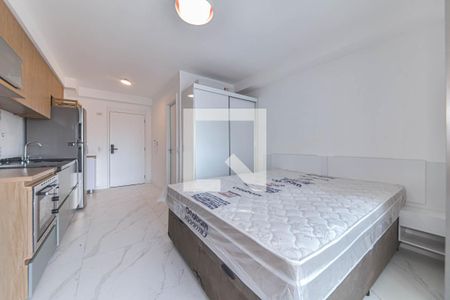 Quarto de kitnet/studio para alugar com 1 quarto, 28m² em Santo Amaro, São Paulo