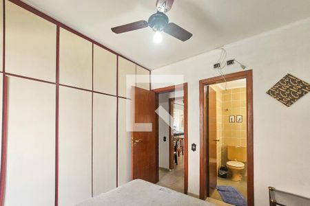 Quarto 1 de apartamento para alugar com 2 quartos, 64m² em Parque Enseada, Guarujá