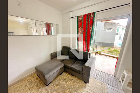 Sala de TV de casa para alugar com 4 quartos, 75m² em Ingleses, Florianópolis