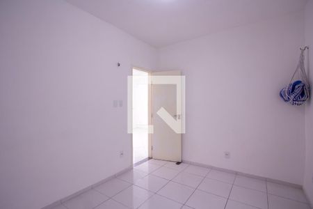 Quarto 2 de casa para alugar com 2 quartos, 70m² em Rio do Ouro/ Tribobó , São Gonçalo