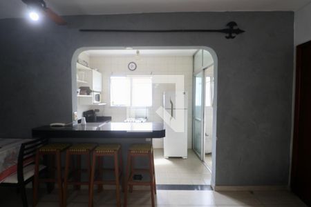 Sala de apartamento para alugar com 2 quartos, 64m² em Mar E Céu, Guarujá