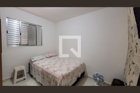 Quarto 02 de apartamento para alugar com 2 quartos, 56m² em Vila Bruno, Itaquaquecetuba