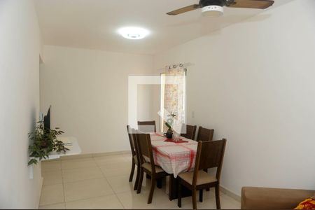 Sala de apartamento para alugar com 2 quartos, 56m² em Vila Bruno, Itaquaquecetuba
