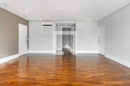 Apartamento à venda com 3 quartos, 184m² em Moema, São Paulo