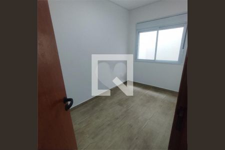Casa à venda com 3 quartos, 200m² em Vila Salete, São Paulo