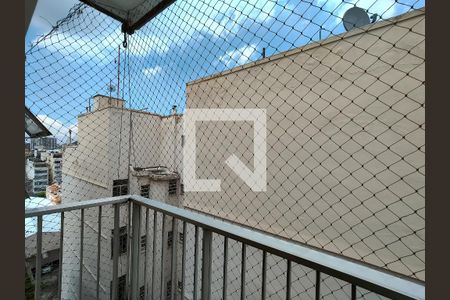 Vista da Sala de apartamento à venda com 2 quartos, 90m² em Tijuca, Rio de Janeiro