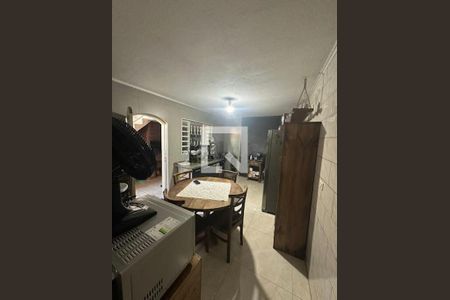 Casa à venda com 3 quartos, 95m² em Km 18, Osasco