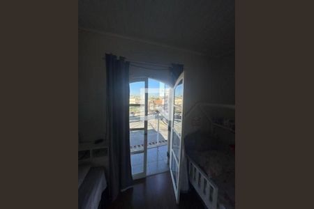 Casa à venda com 3 quartos, 95m² em Km 18, Osasco