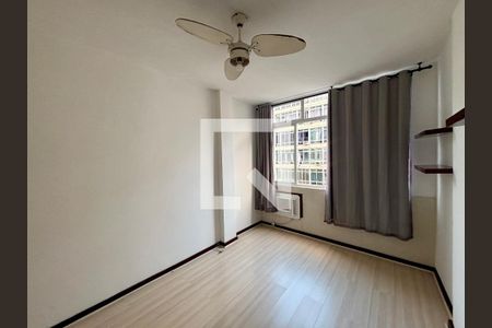 Sala/quarto de apartamento para alugar com 1 quarto, 33m² em Copacabana, Rio de Janeiro