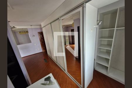 Casa à venda com 3 quartos, 380m² em Vila Maria Alta, São Paulo