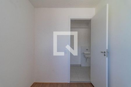 Quarto 1 de apartamento para alugar com 2 quartos, 34m² em Parque Industrial Tomas Edson, São Paulo