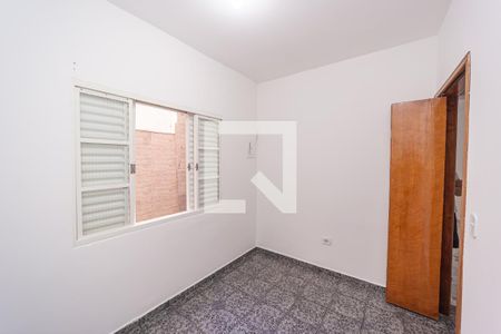 Quarto 2 de casa para alugar com 2 quartos, 60m² em Vila Silvia, São Paulo