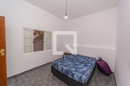 Quarto 1 de casa para alugar com 2 quartos, 60m² em Vila Silvia, São Paulo
