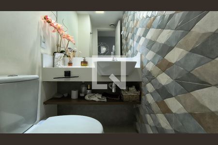 Lavabo  de apartamento para alugar com 3 quartos, 109m² em Recreio dos Bandeirantes, Rio de Janeiro