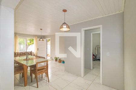 Sala de casa para alugar com 4 quartos, 300m² em Harmonia, Canoas